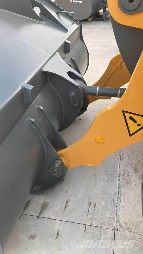 Liebherr L546 Tekerlekli yükleyiciler