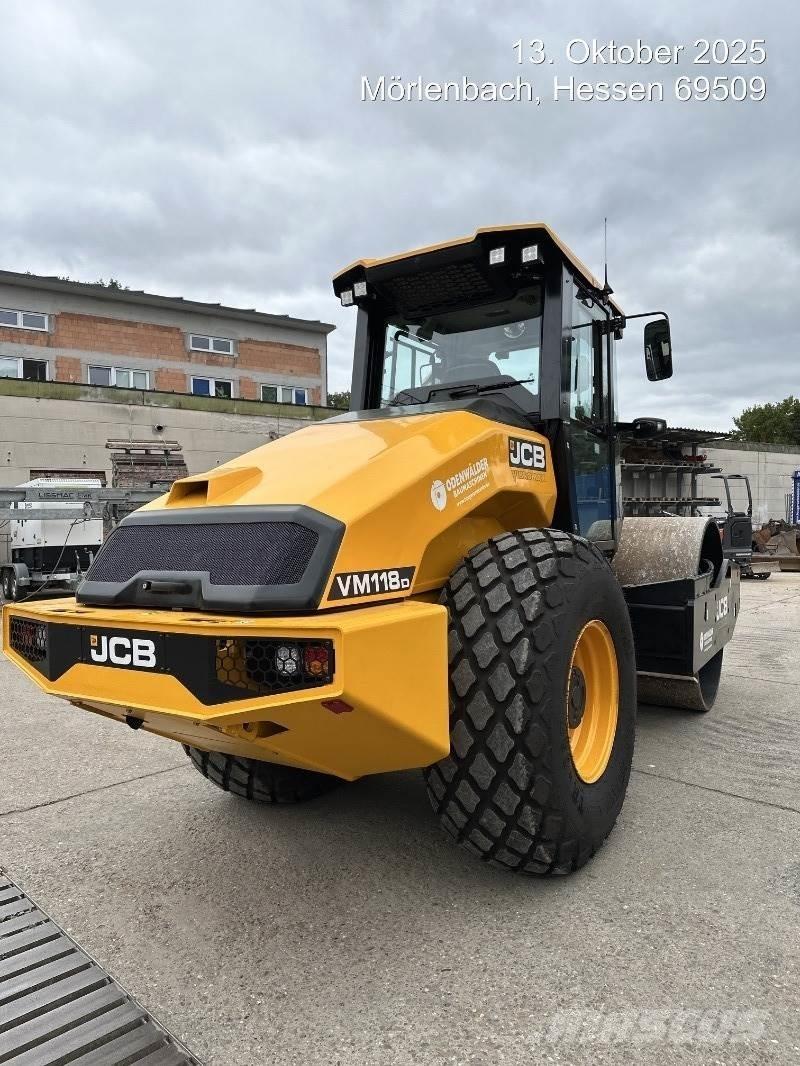 JCB VM118D Silindirler