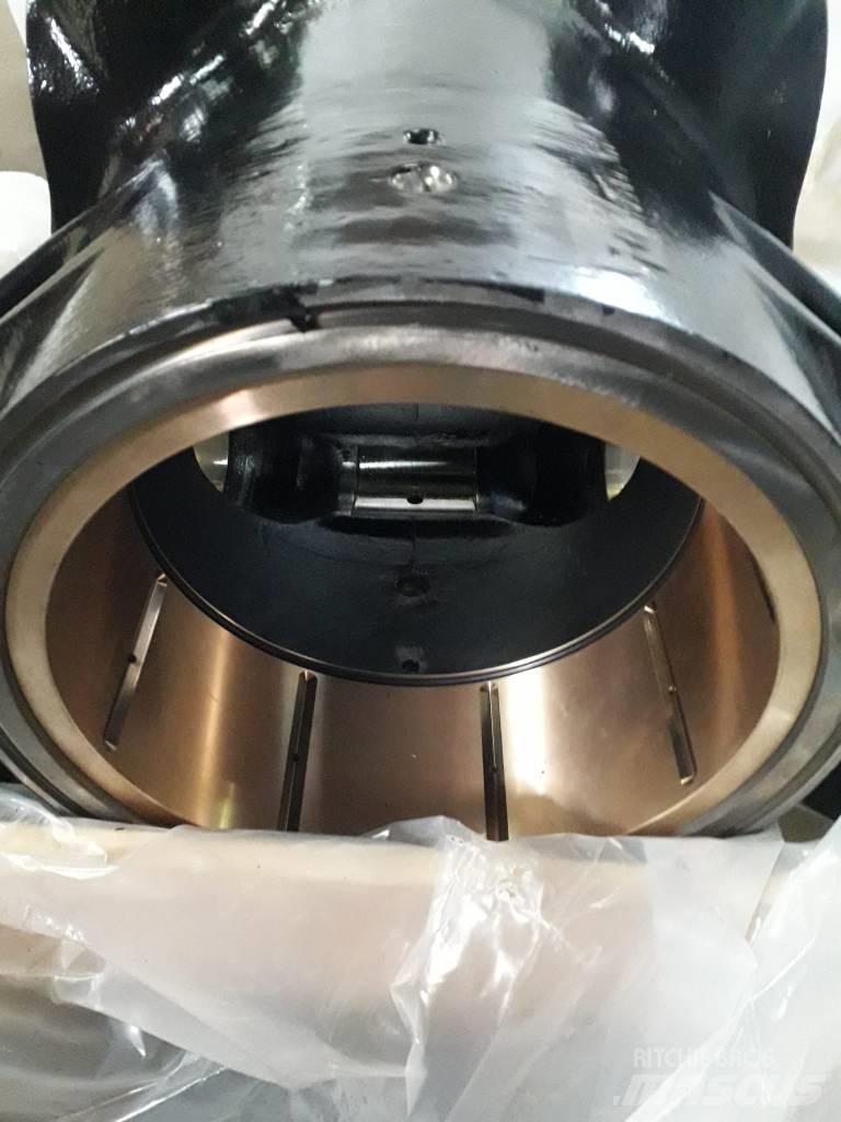 John Deere Base CH8 Bomlar ve kollar