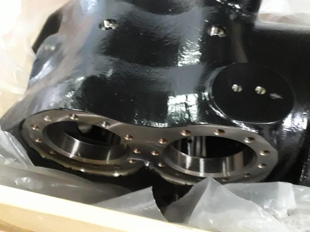 John Deere Base CH8 Bomlar ve kollar