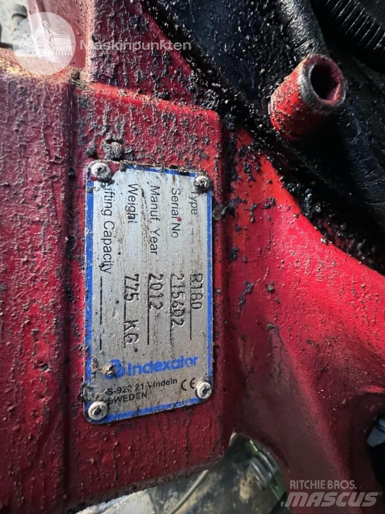 CAT 324 D L Paletli ekskavatörler