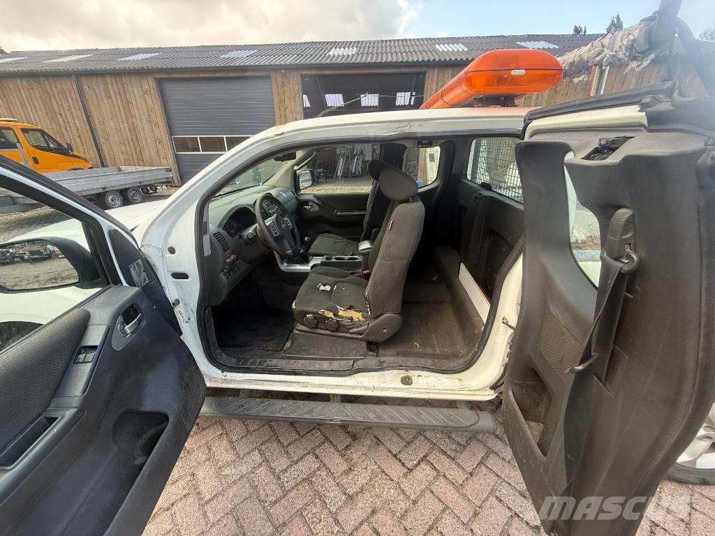 Nissan Navara Pikaplar