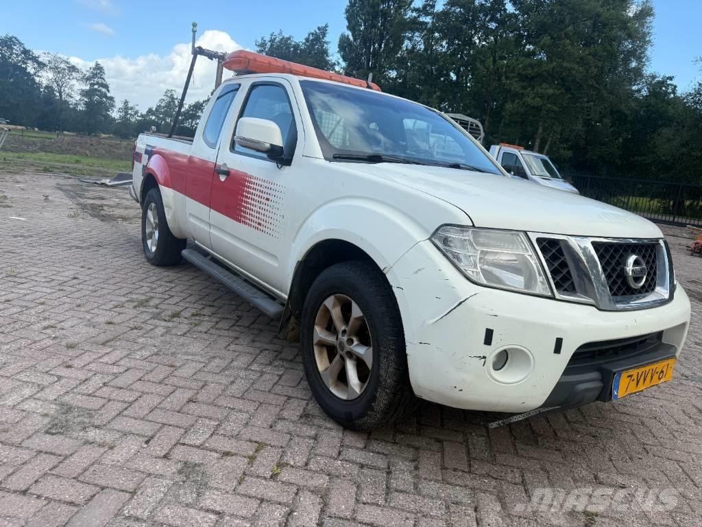 Nissan Navara Pikaplar