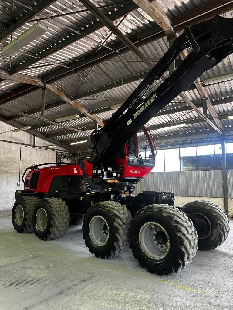 Komatsu 931 XC Biçerdöverler