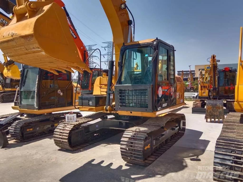CAT 312D2GC Paletli ekskavatörler