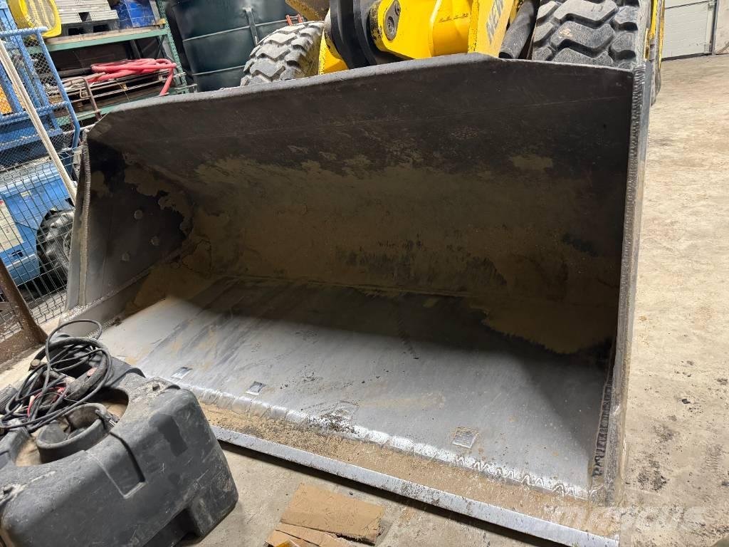 New Holland W 190 B Tekerlekli yükleyiciler