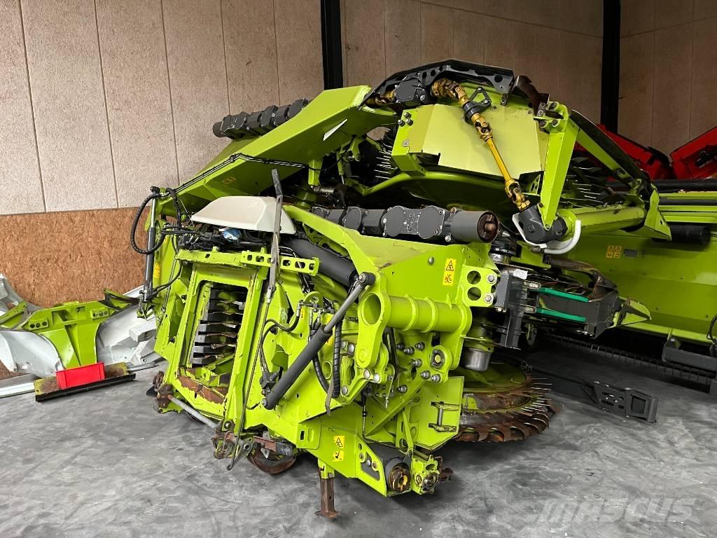 CLAAS Orbis 900 Biçerdöver kafaları