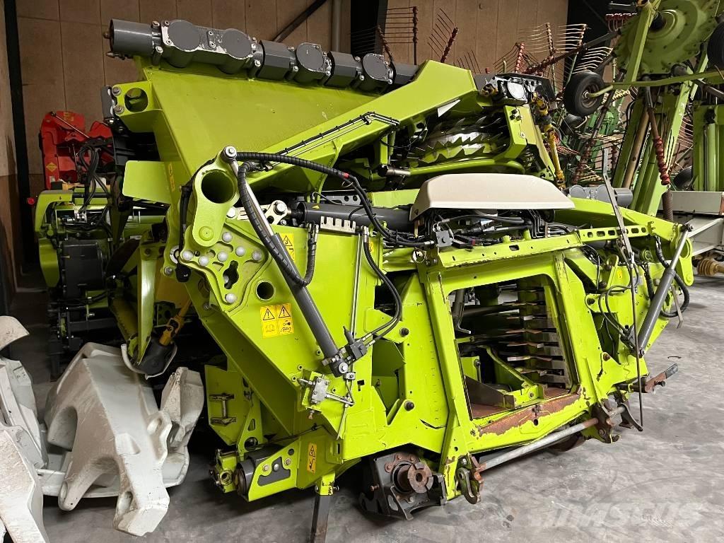 CLAAS Orbis 900 Biçerdöver kafaları