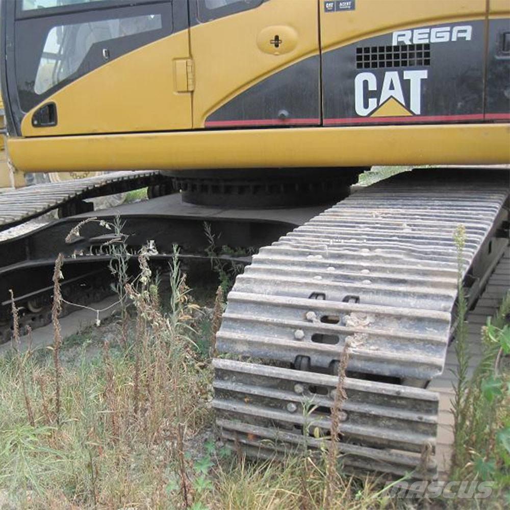 CAT 325 D L Paletli ekskavatörler