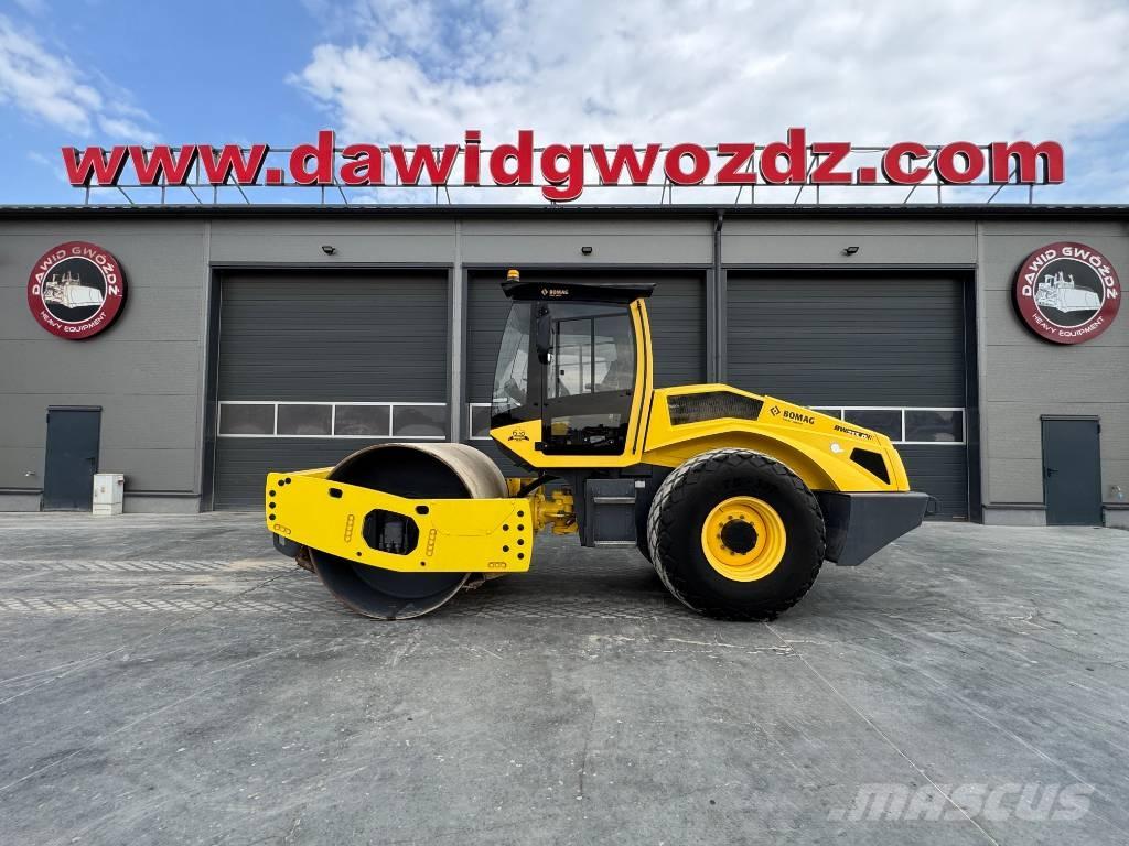 Bomag BW213D-5 Tek tamburlu silindirler