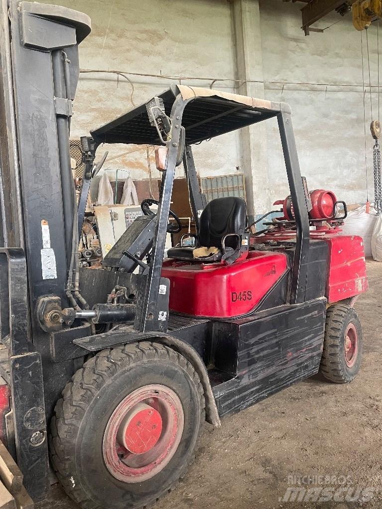 Doosan D 45 S-7 Digerleri