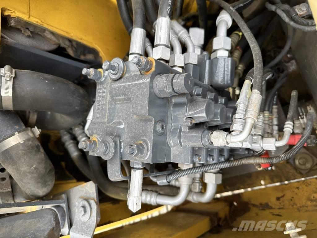 Komatsu PC78US Midi ekskavatörler 7 - 12 t