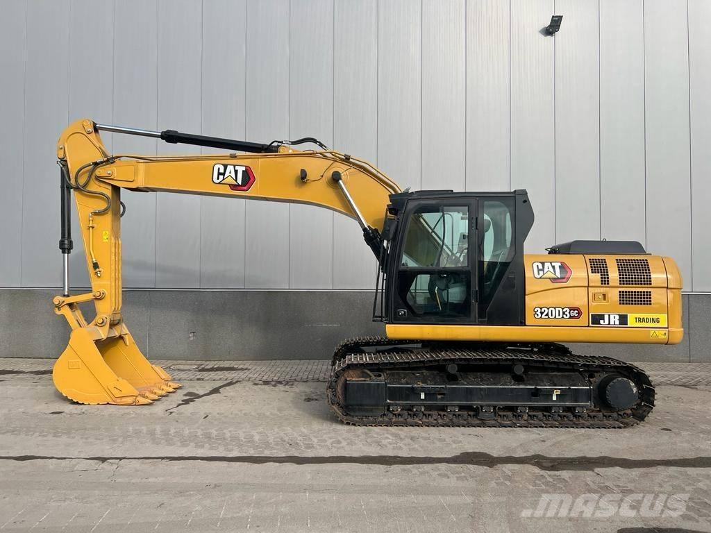 CAT 320 D3 GC Paletli ekskavatörler