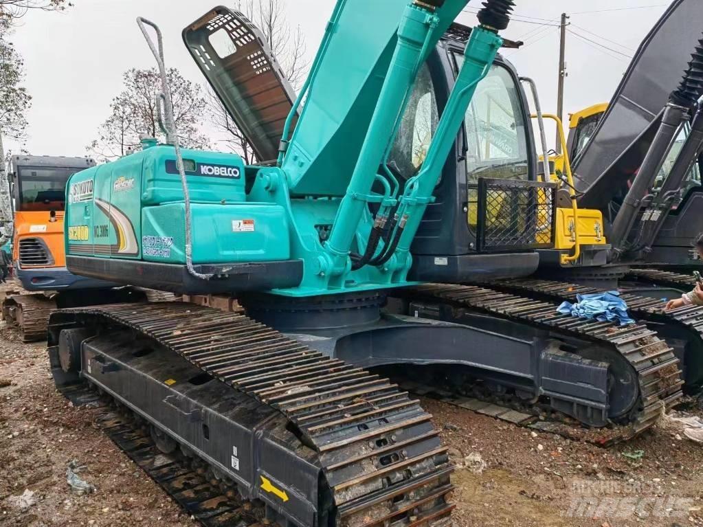 Kobelco SK200超8 Paletli ekskavatörler