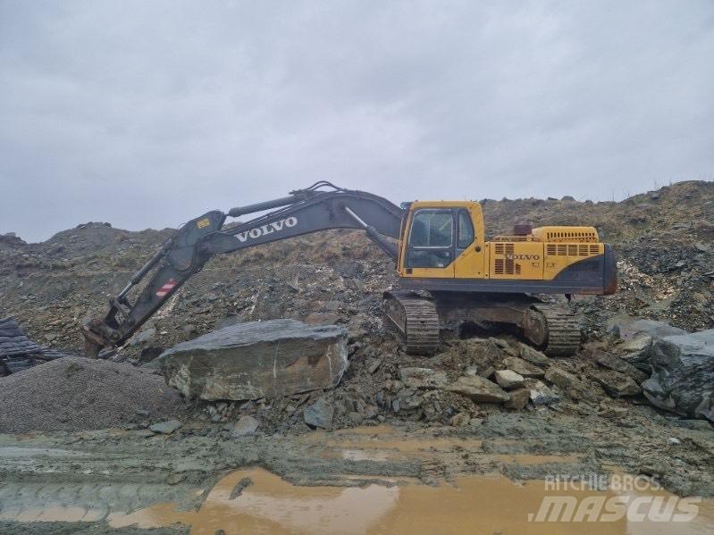Volvo EC 360 B LC Paletli ekskavatörler