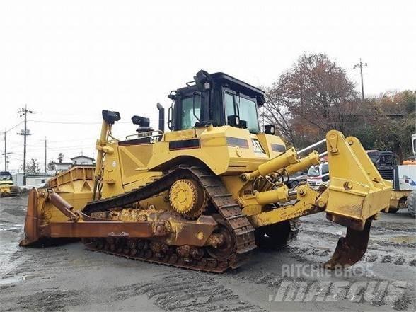 CAT D8T Paletli dozerler