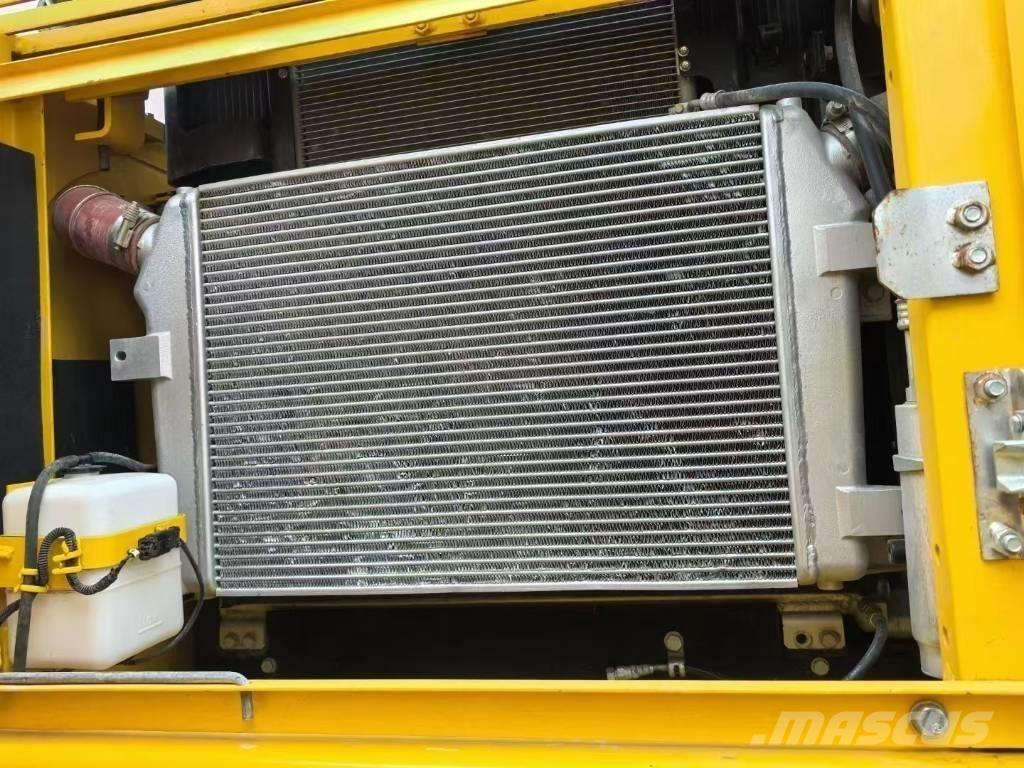 Komatsu PC 350 LC Paletli ekskavatörler