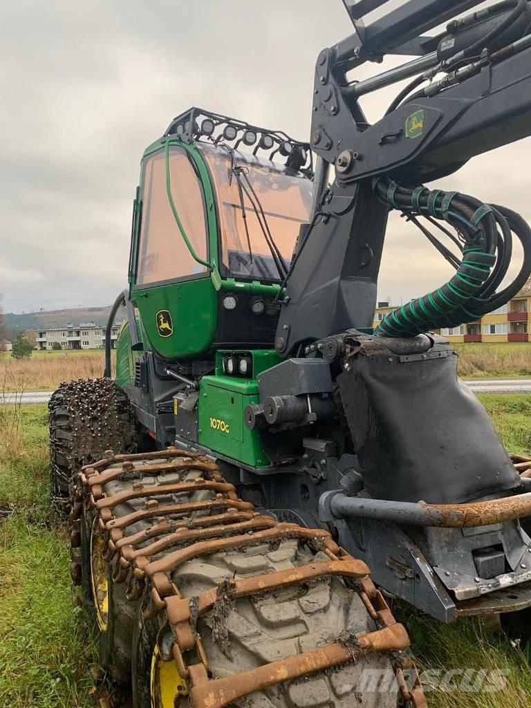 John Deere 1070G Biçerdöverler