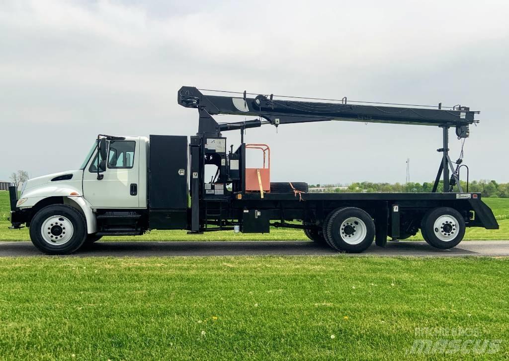 National Crane 400B Paletli vinçler