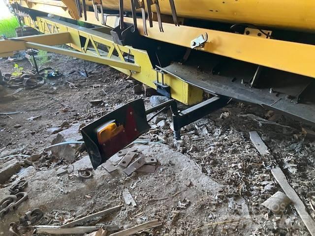 New Holland CX 8060 Biçerdöverler