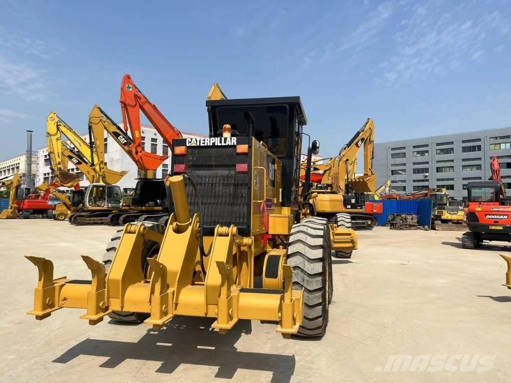 CAT 140 K Greyderler