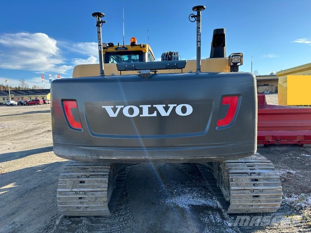 Volvo EC 220 DL Paletli ekskavatörler