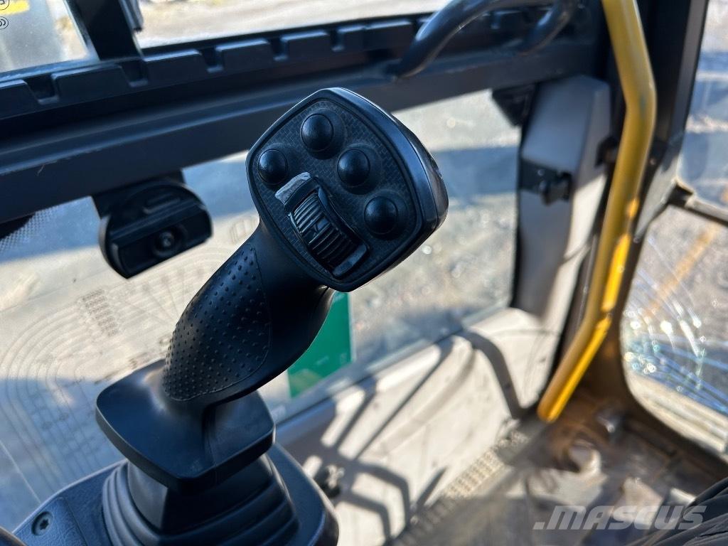 Volvo EC 220 DL Paletli ekskavatörler