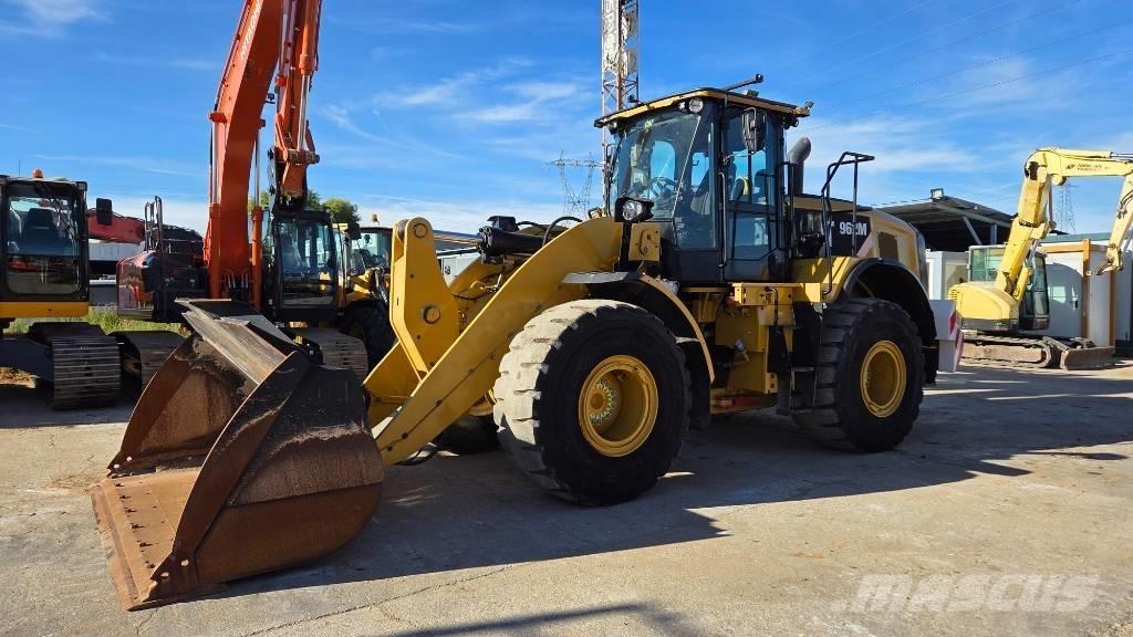 CAT 962 M Tekerlekli yükleyiciler