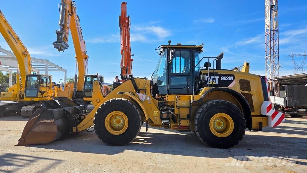 CAT 962 M Tekerlekli yükleyiciler