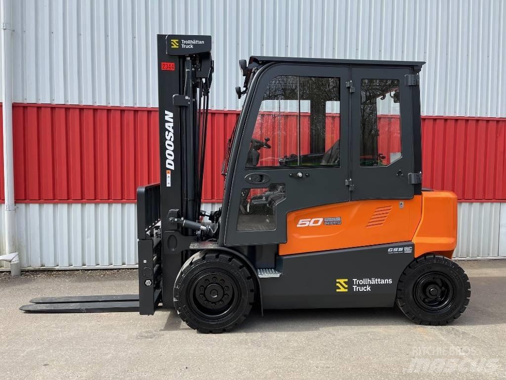 Doosan B 50 X-7 Elektrikli forkliftler
