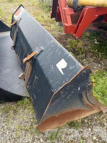 Ålö 210HD Diger tarim makinalari