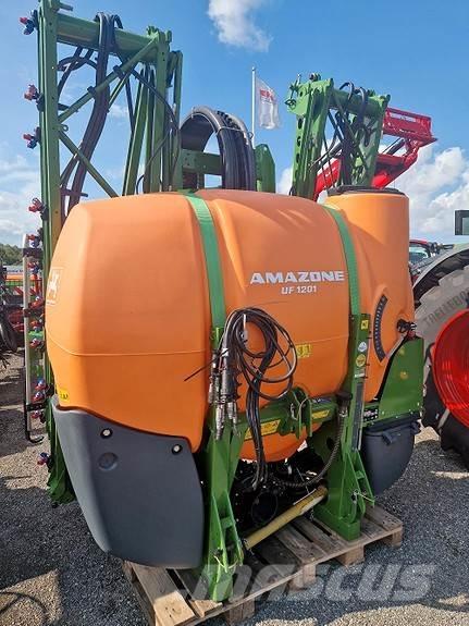 Amazone UF 1201 Kendinden tahrikli pülverizatörler