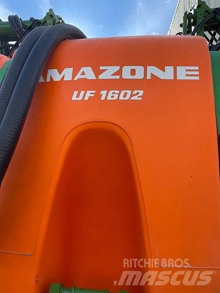 Amazone UF1602 Kendinden tahrikli pülverizatörler
