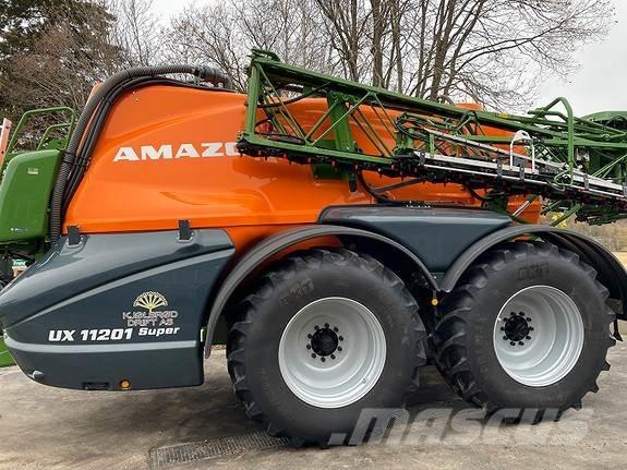 Amazone UX11201 Kendinden tahrikli pülverizatörler