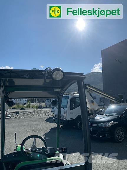 Avant 220 Diger yol bakim makinalari