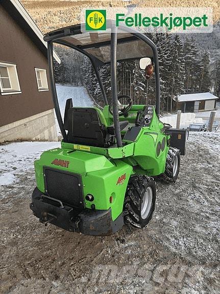 Avant 520 Diger yol bakim makinalari