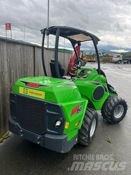 Avant 755i Skid steer loderler