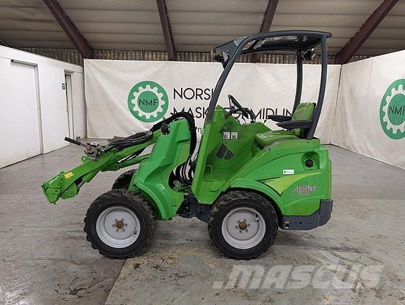 Avant R20 Kazici yükleyiciler