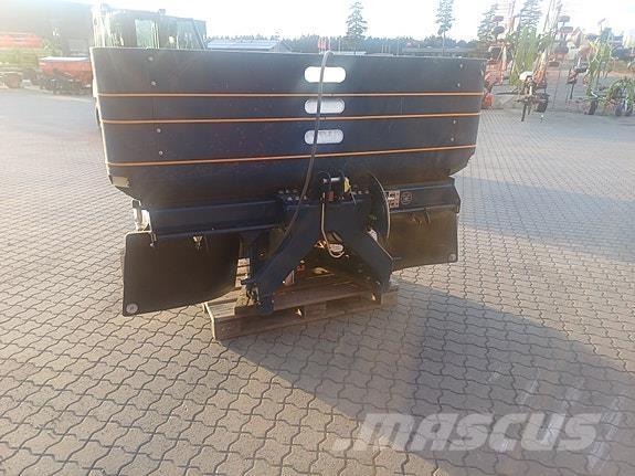 Bogballe L20W plus. Mineral gübre dagiticilar