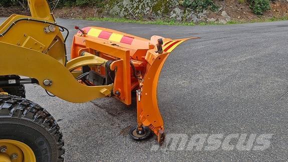CAT 906 Tekerlekli yükleyiciler