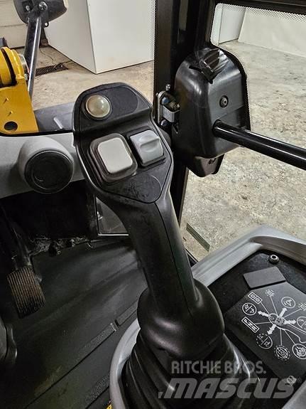 CAT 908M Tekerlekli yükleyiciler