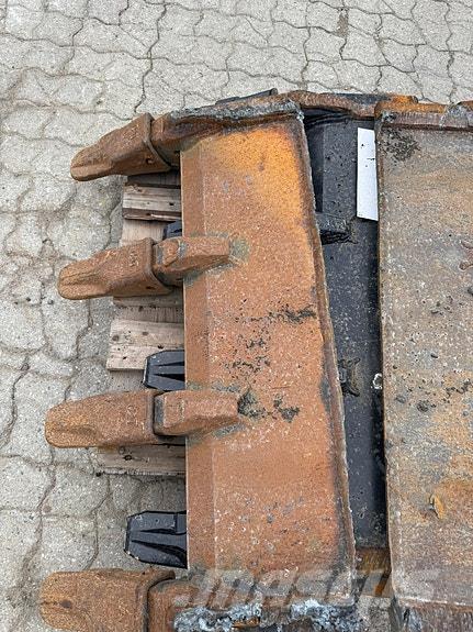 CAT TENNER Diger tarim makinalari