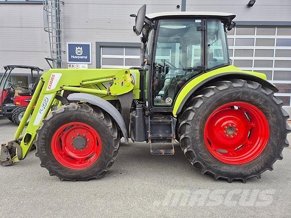 CLAAS 8690 Traktörler