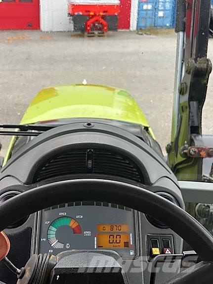 CLAAS Ares 697 Traktörler
