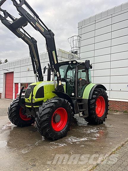 CLAAS Ares 697 Traktörler