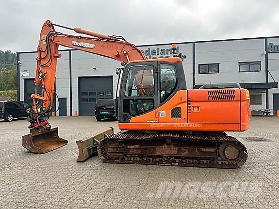 Doosan DX140LC Paletli ekskavatörler