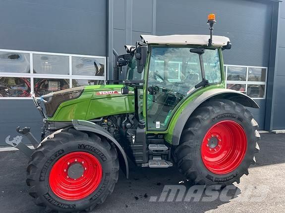 Fendt 211 Profi+ Traktörler