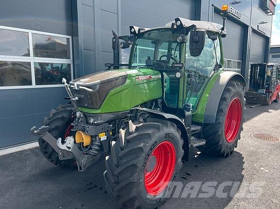 Fendt 211 Profi+ Traktörler