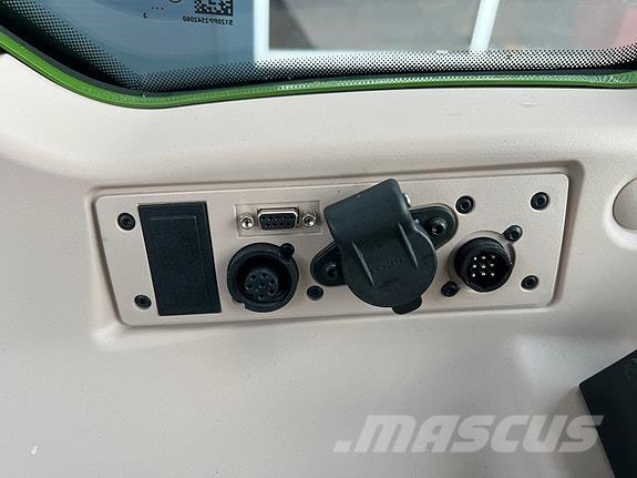 Fendt 211 Profi+ Traktörler