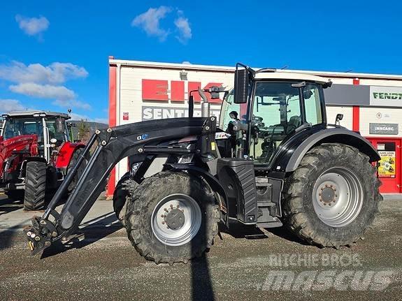 Fendt 724 S4 Profi Traktörler